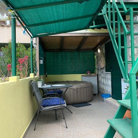 Apartment Shiny Love Split Exterior foto