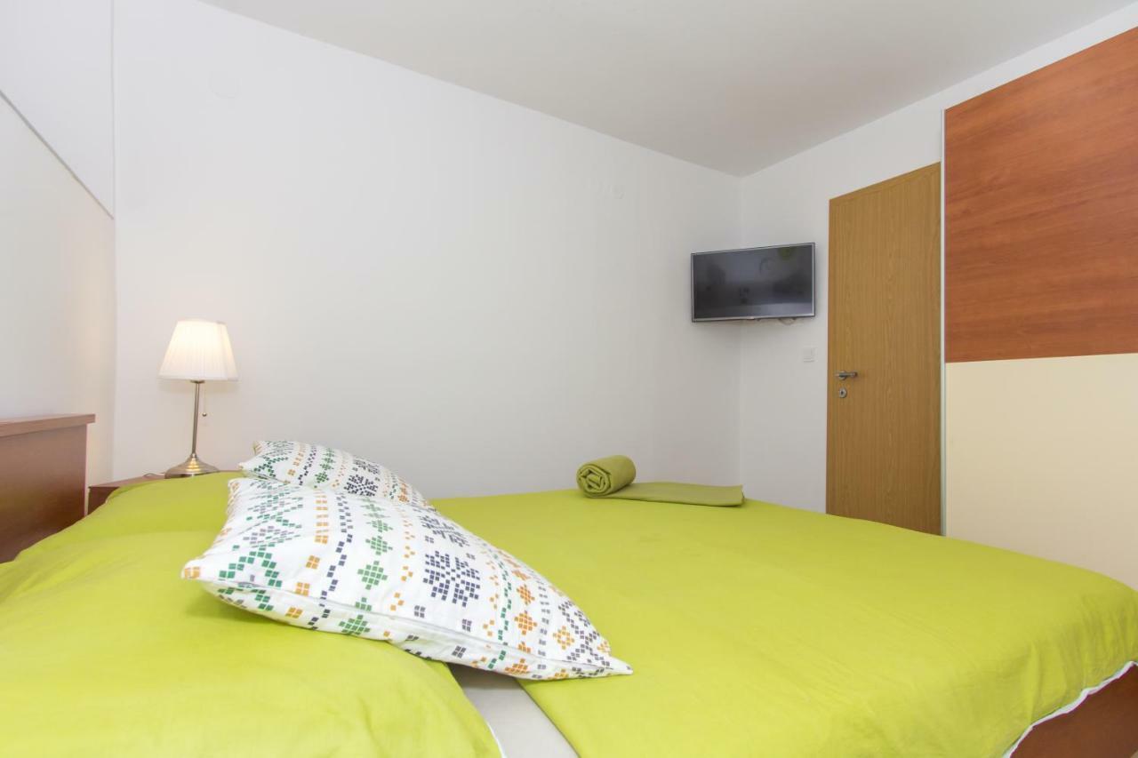 Apartment Shiny Love Split Exterior foto